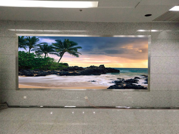 LED全彩顯示屏與液晶顯示屏的區(qū)別 LED全彩顯示屏與液晶顯示屏的區(qū)別