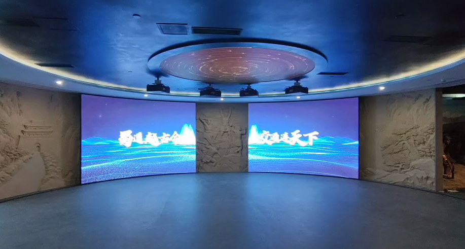 成都某集團(tuán)展廳弧形開(kāi)合屏項(xiàng)目