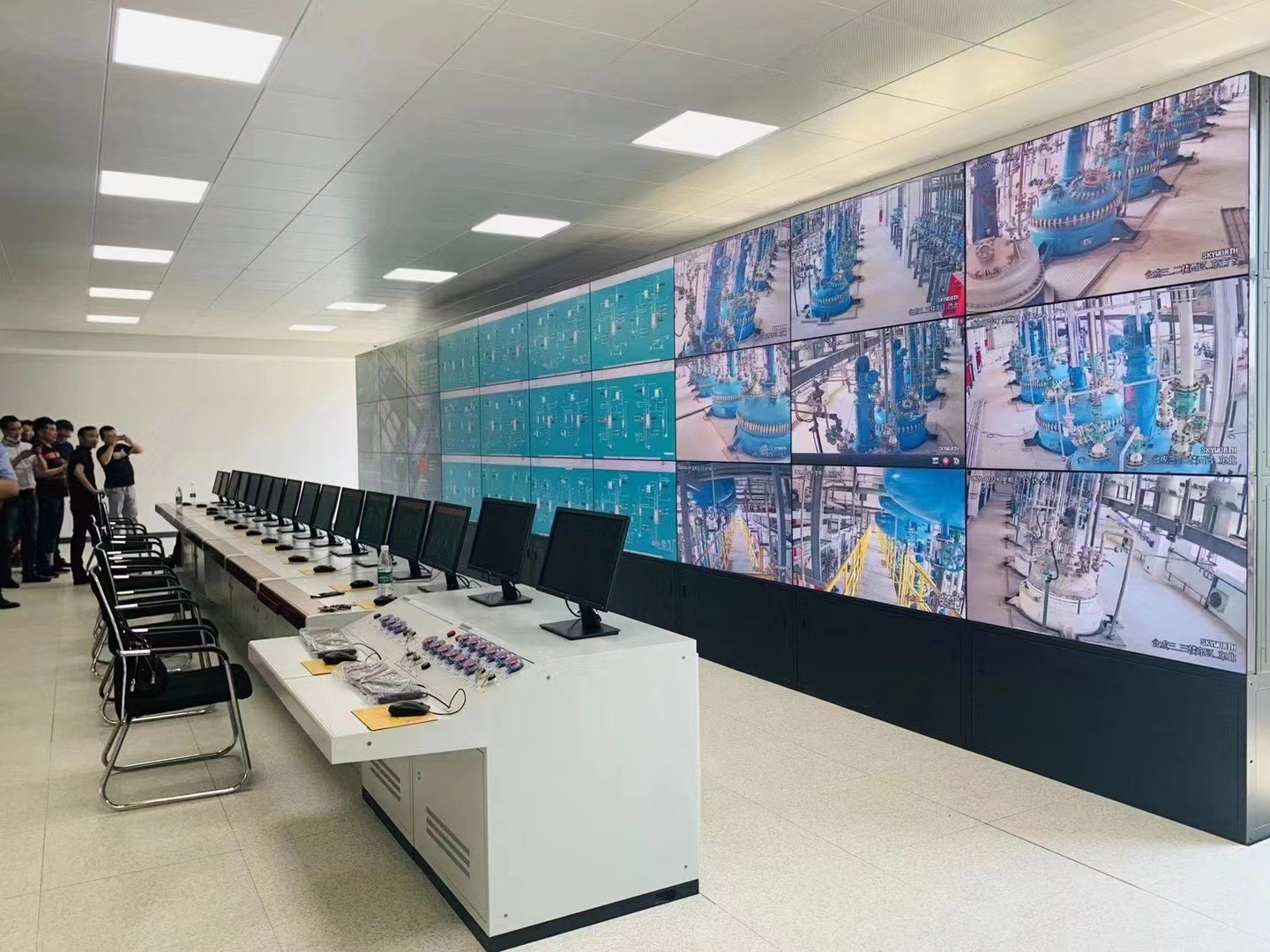 鞍鋼監(jiān)控項目55寸3.5mm